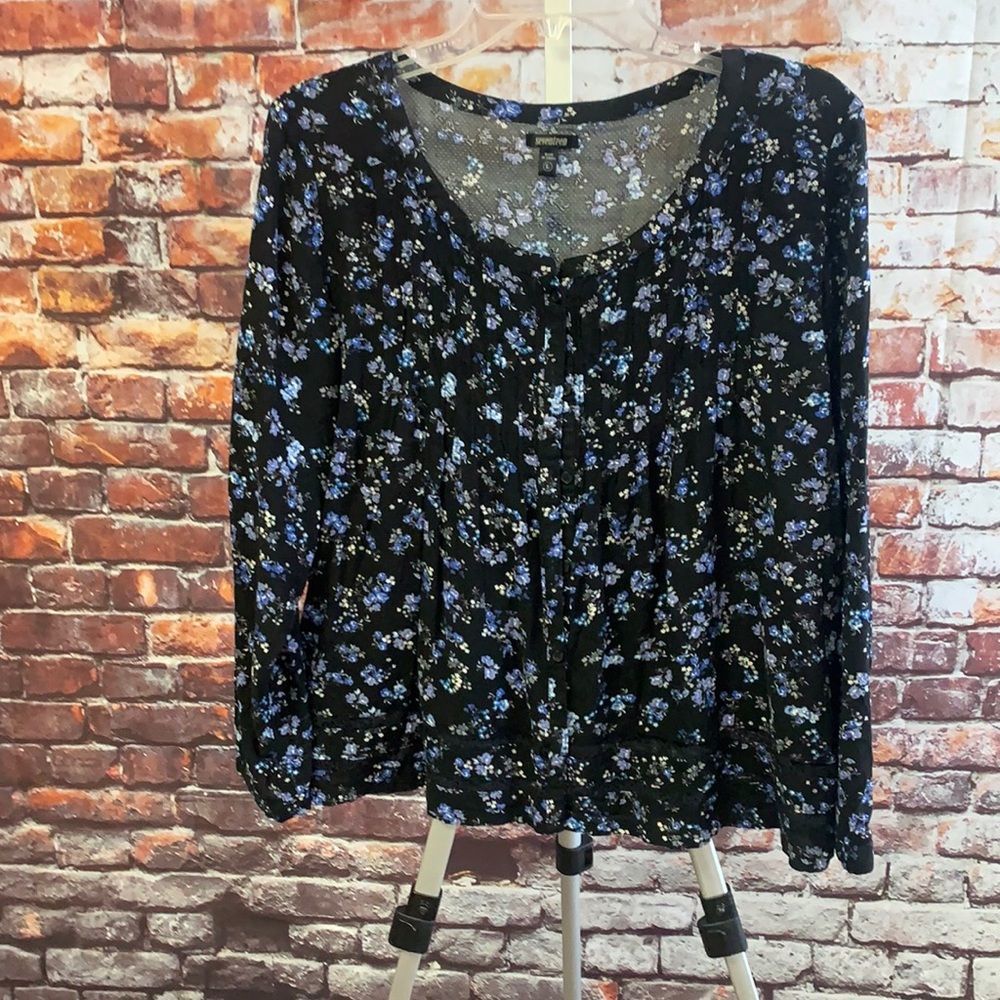 Seventeen Flower Blouse
